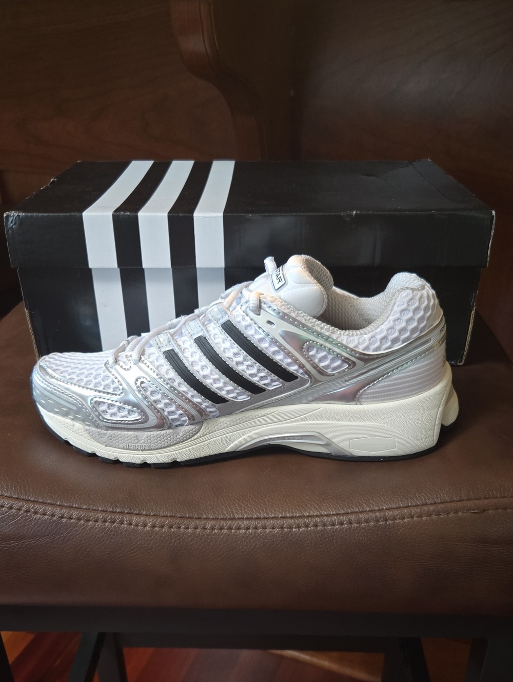 Adidas Women's White & Silver Running Sneaker